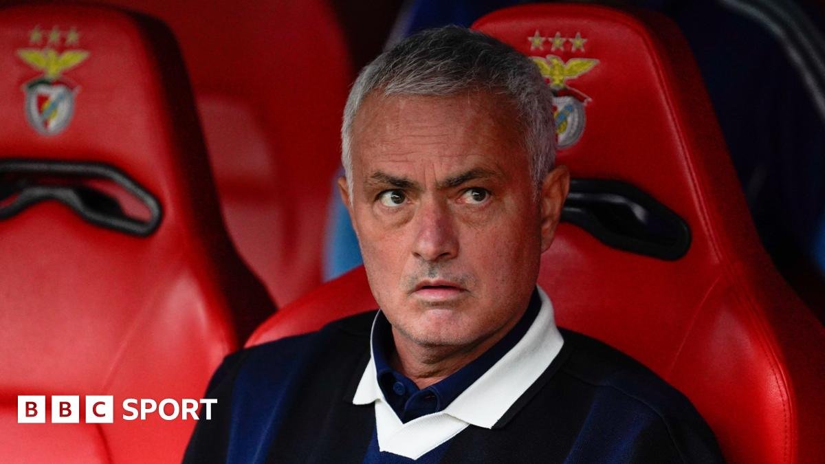 Jose Mourinho: Benfica appoint former Chelsea and Manchester United boss as new manager